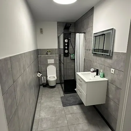 Schoenes Deluxe - Zentrum *
